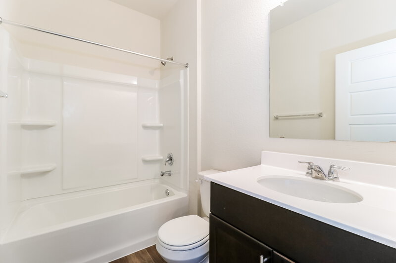 2,160/Mo, 183 Rosetta Rd Maxwell, TX 78656 Bathroom View 2