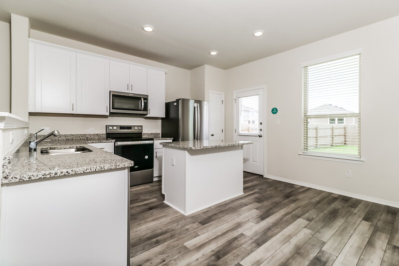 1,660/Mo, 157 Rosetta Rd Maxwell, TX 78656 Kitchen View