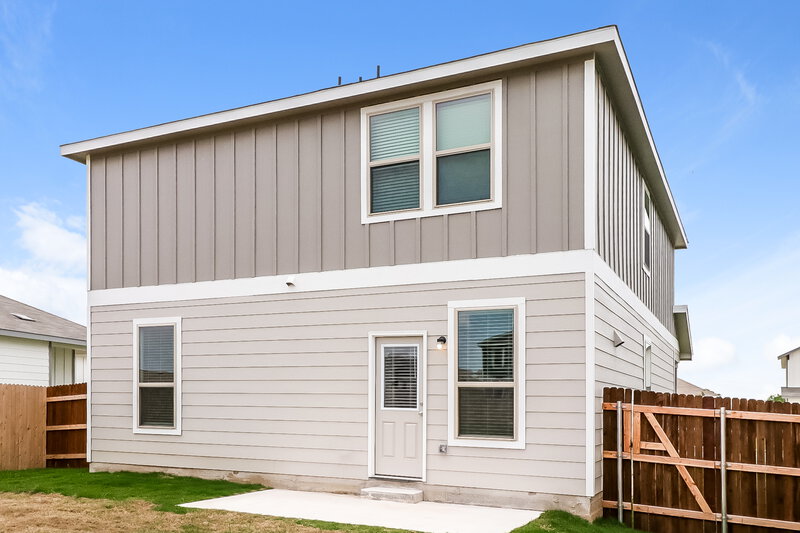2,405/Mo, 141 Rosetta Rd Maxwell, TX 78656 Rear View