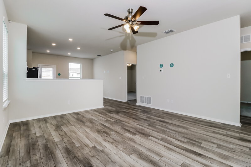 1,660/Mo, 119 Rosetta Rd Maxwell, TX 78656 Living Room View