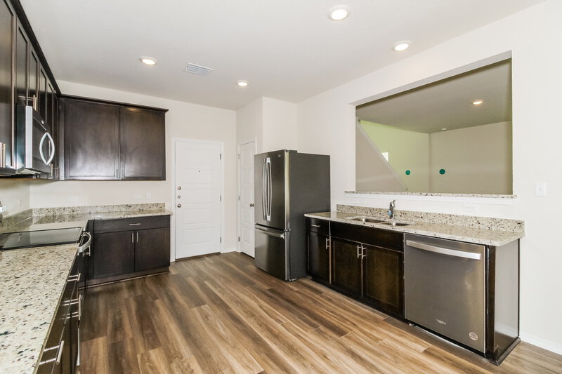 2,315/Mo, 111 Rosetta Rd Maxwell, TX 78656 Kitchen View 2