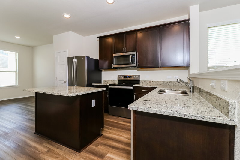 1,795/Mo, 105 Rosetta Rd Maxwell, TX 78656 Kitchen View 2
