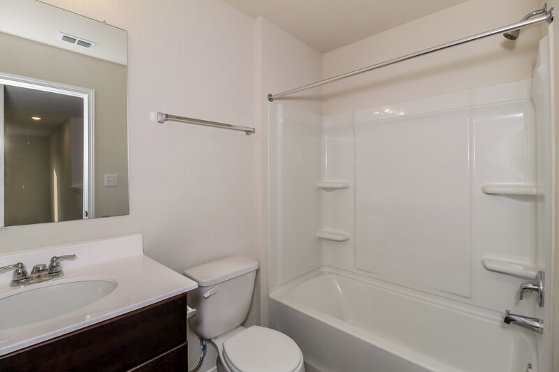 1,795/Mo, 110 Rosetta Rd Maxwell, TX 78656 Bathroom View