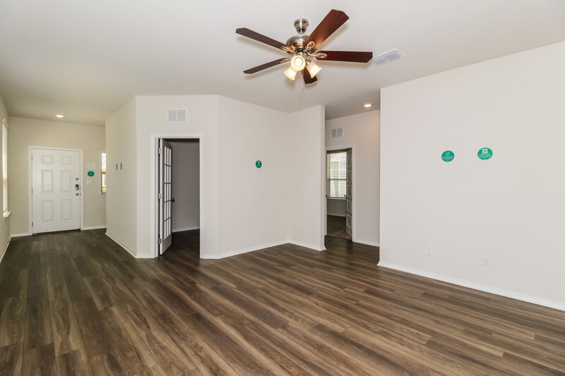 1,770/Mo, 148 Rosetta Rd Maxwell, TX 78656 Living Room View