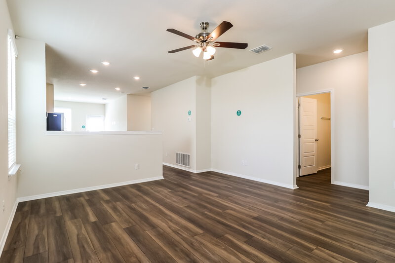 1,855/Mo, 178 Rosetta Rd Maxwell, TX 78656 Living Room View