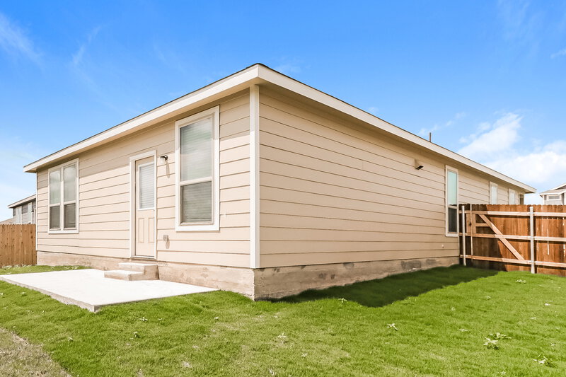 1,855/Mo, 178 Rosetta Rd Maxwell, TX 78656 Rear View 2