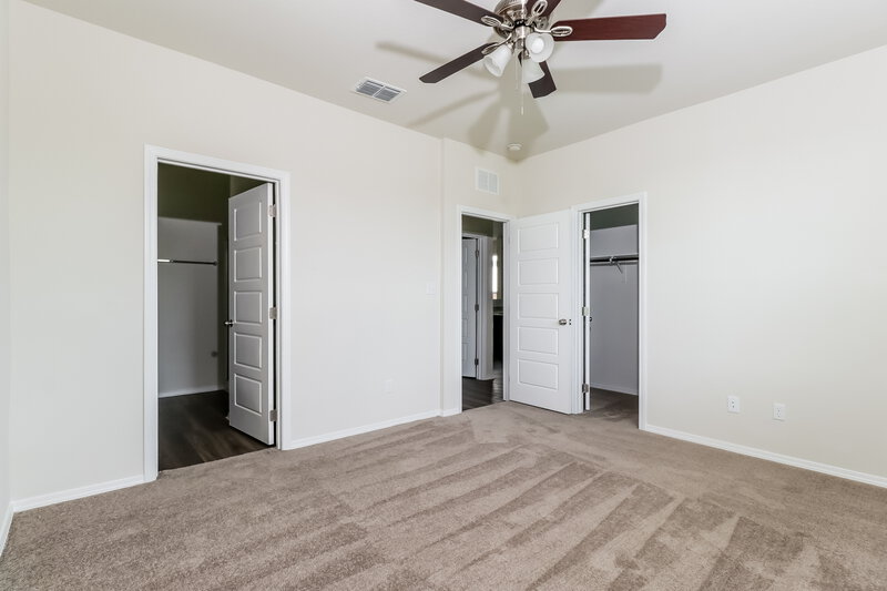 2,600/Mo, 200 Rosetta Rd Maxwell, TX 78656 Main Bedroom View 2