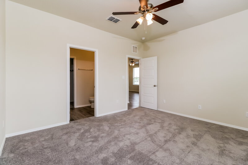 1,595/Mo, 274 Rosetta Rd Maxwell, TX 78656 Main Bedroom View 2