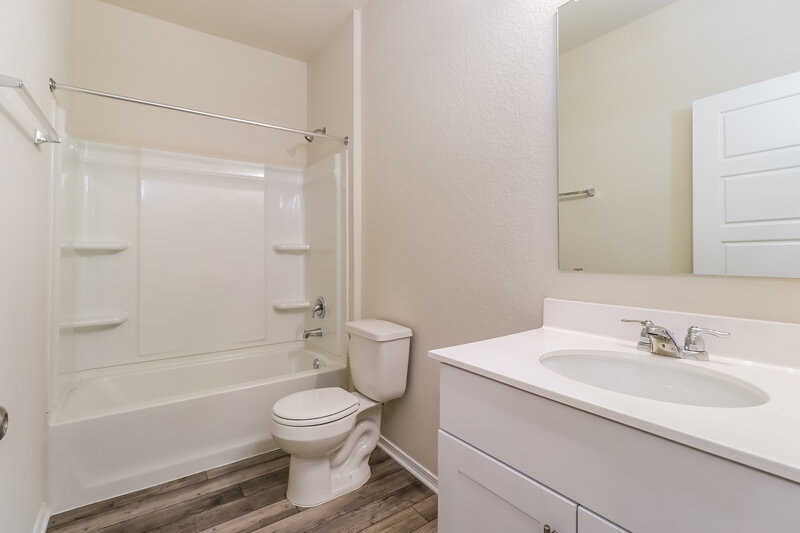1,595/Mo, 274 Rosetta Rd Maxwell, TX 78656 Bathroom View