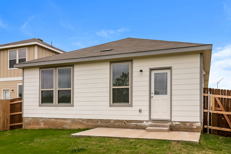 1,595/Mo, 274 Rosetta Rd Maxwell, TX 78656 Rear View