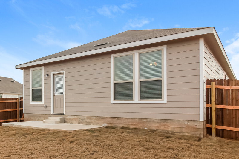1,985/Mo, 290 Rosetta Rd Maxwell, TX 78656 Rear View