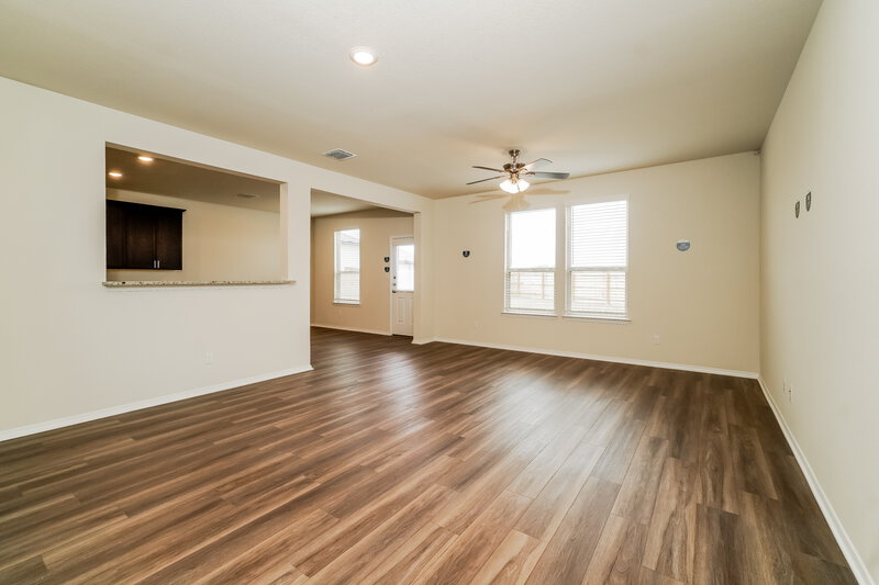 1,740/Mo, 307 Rosetta Rd Maxwell, TX 78656 Dining Room View
