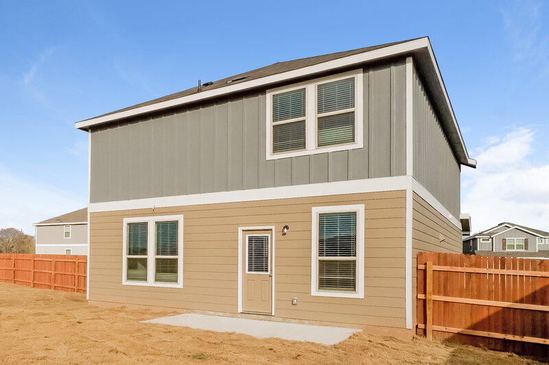 1,740/Mo, 307 Rosetta Rd Maxwell, TX 78656 Rear View