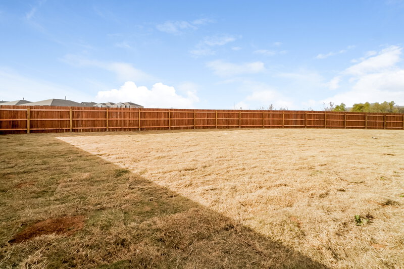 1,740/Mo, 307 Rosetta Rd Maxwell, TX 78656 Rear View 2