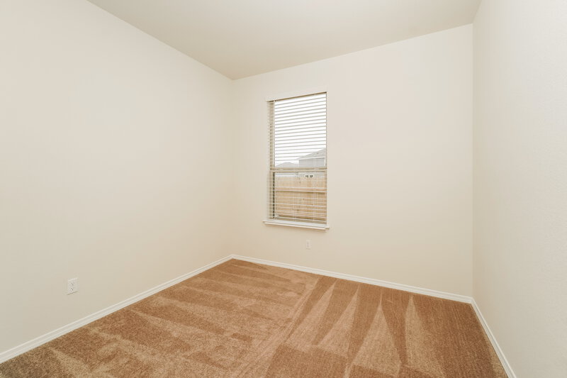 1,735/Mo, 148 Cobb Branch Dr Maxwell, TX 78656 Bedroom View 3