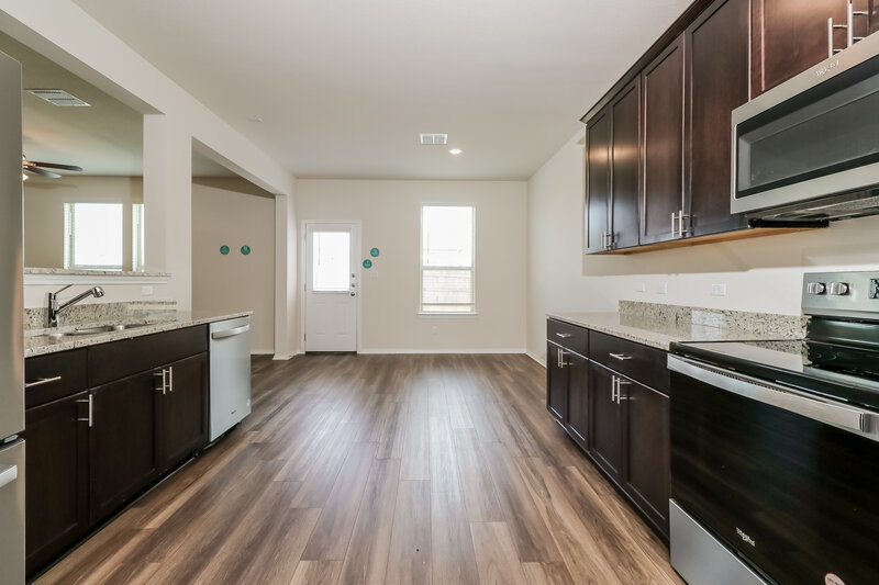 1,890/Mo, 158 Ellwood Rd Maxwell, TX 78656 Kitchen View