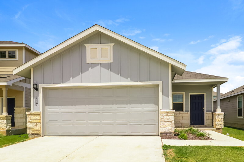 1,645/Mo, 132 Ellwood Rd Maxwell, TX 78656 External View