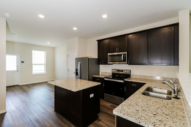1,645/Mo, 132 Ellwood Rd Maxwell, TX 78656 Kitchen View