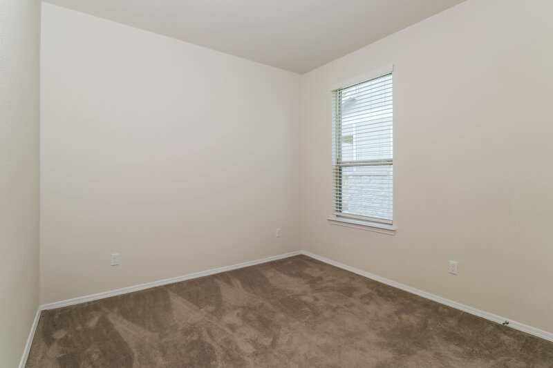 1,645/Mo, 132 Ellwood Rd Maxwell, TX 78656 Bedroom View 3