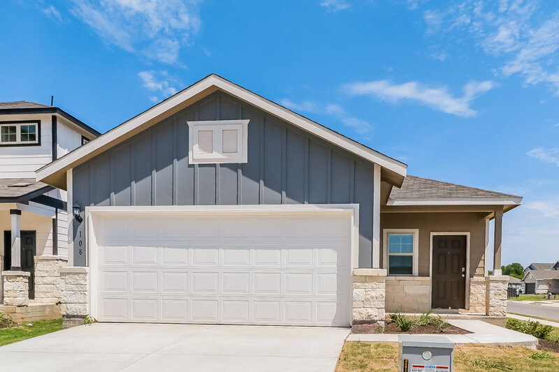 2,180/Mo, 108 Ellwood Rd Maxwell, TX 78656 External View