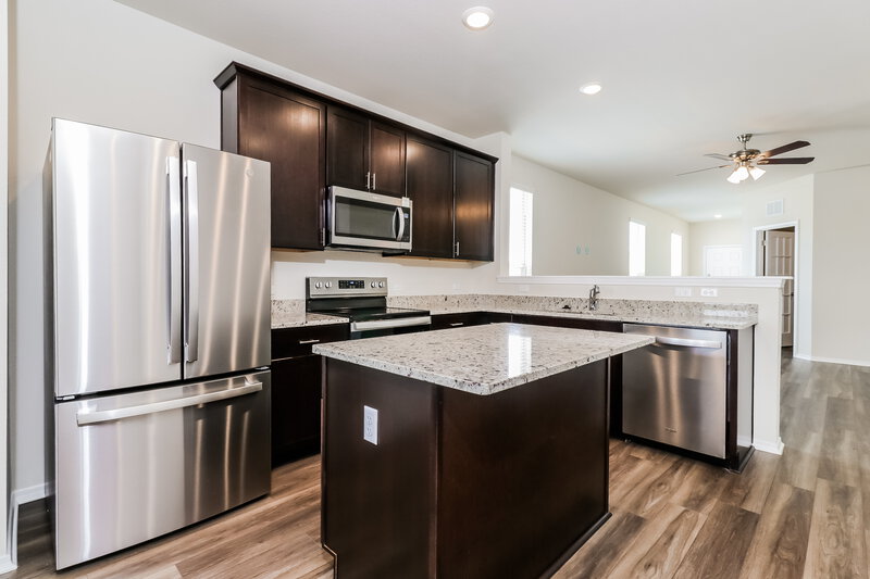 2,180/Mo, 108 Ellwood Rd Maxwell, TX 78656 Kitchen View 2