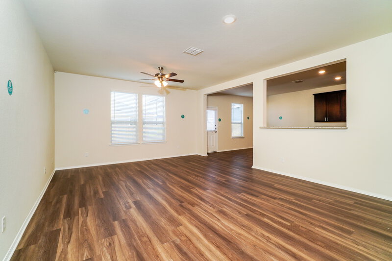 1,760/Mo, 109 Cobb Branch Dr Maxwell, TX 78656 Living Room View 3