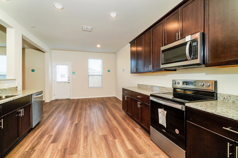 1,760/Mo, 109 Cobb Branch Dr Maxwell, TX 78656 Kitchen View