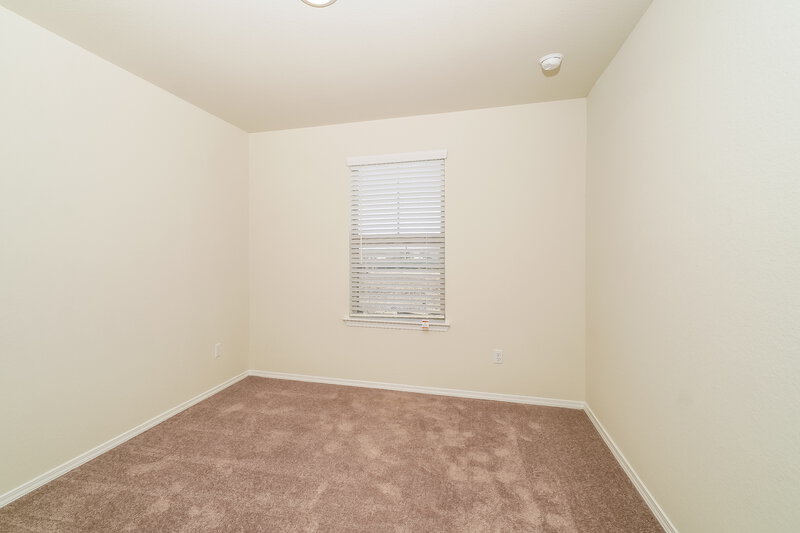 1,760/Mo, 109 Cobb Branch Dr Maxwell, TX 78656 Bedroom View