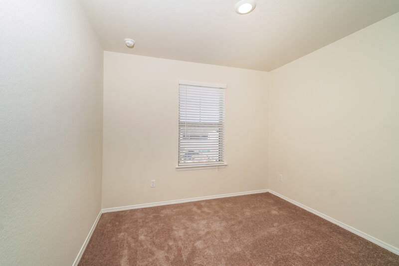 1,760/Mo, 109 Cobb Branch Dr Maxwell, TX 78656 Bedroom View 2