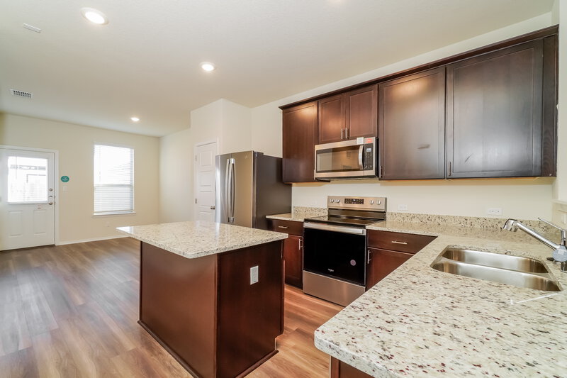 1,805/Mo, 117 Cobb Branch Dr Maxwell, TX 78656 Dining Room View