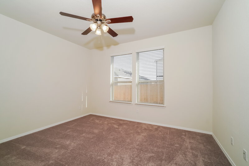 1,805/Mo, 117 Cobb Branch Dr Maxwell, TX 78656 Main Bedroom View