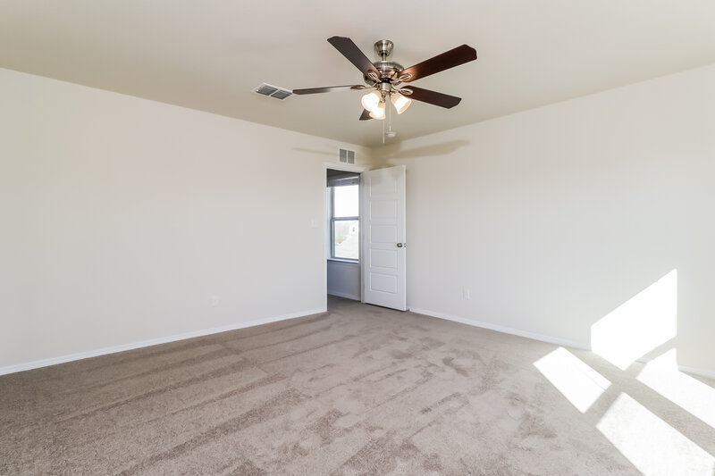 1,940/Mo, 125 Cobb Branch Dr Maxwell, TX 78656 Main Bedroom View 2