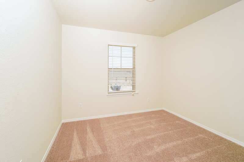 1,840/Mo, 131 Cobb Branch Dr Maxwell, TX 78656 Bedroom View