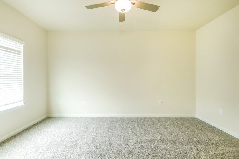1,690/Mo, 4574 Morgan Dr Pinson, AL 35126 Main Bedroom View