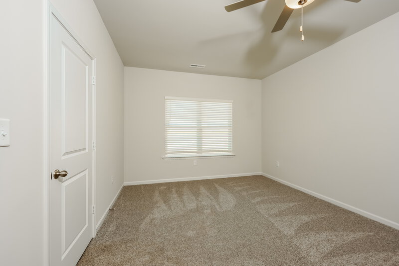 1,595/Mo, 4552 Morgan Dr Pinson, AL 35126 Main Bedroom View
