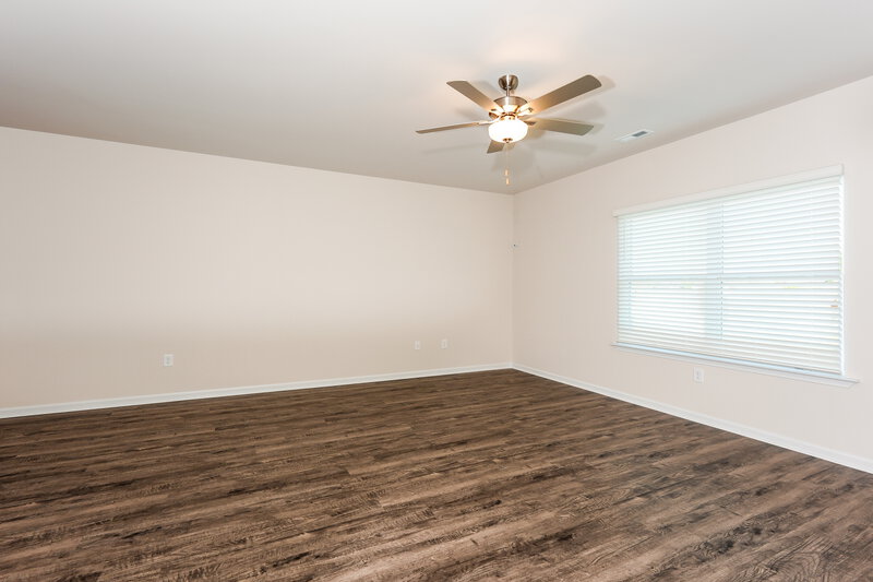 1,690/Mo, 4548 Morgan Dr Pinson, AL 35126 Living Room View