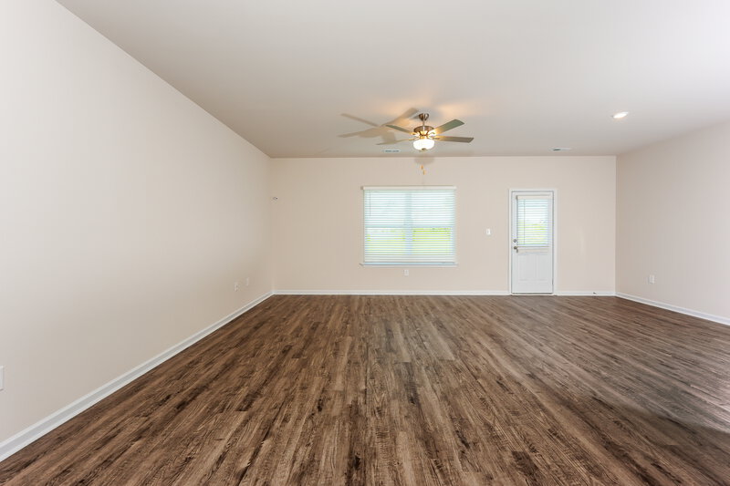 1,690/Mo, 4548 Morgan Dr Pinson, AL 35126 Living Room View 2