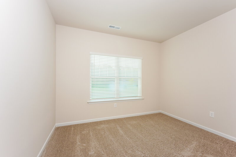 1,690/Mo, 4548 Morgan Dr Pinson, AL 35126 Bedroom View