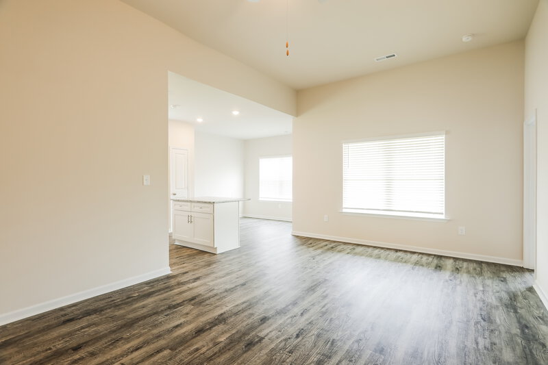 1,685/Mo, 4536 Morgan Dr Pinson, AL 35126 Living Room View 2
