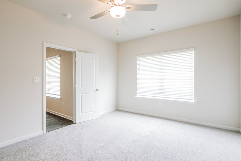 1,685/Mo, 4536 Morgan Dr Pinson, AL 35126 Main Bedroom View 2