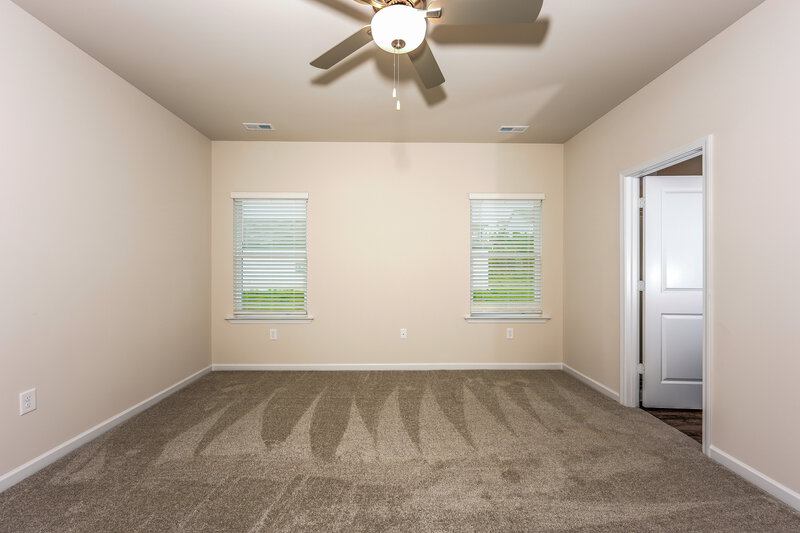 1,705/Mo, 4524 Morgan Dr Pinson, AL 35126 Main Bedroom View
