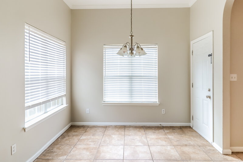 1,700/Mo, 708 Waterford Ln Calera, AL 35040 Breakfast Nook View