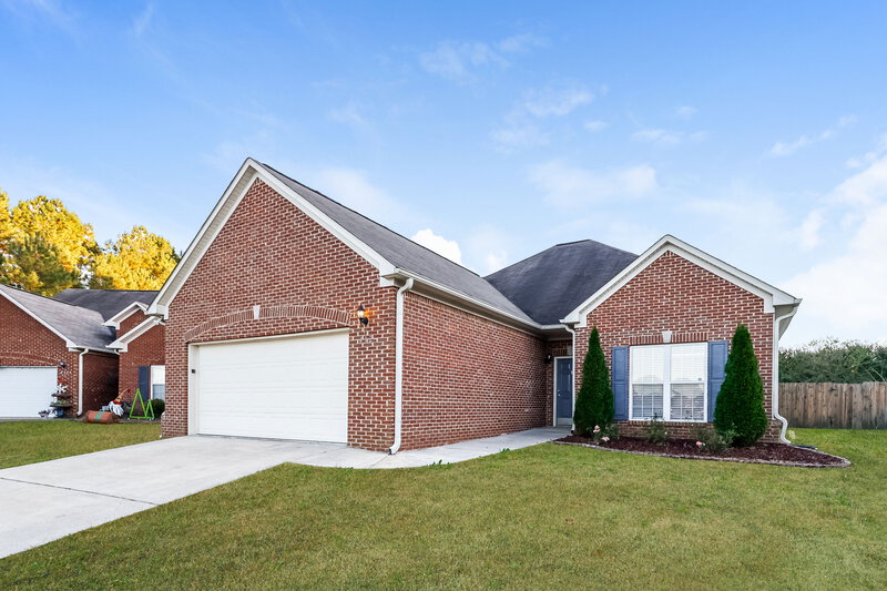 1,540/Mo, 4326 Canterbury St Mount Olive, AL 35117 Front View 2