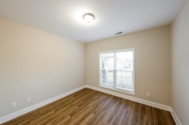 1,540/Mo, 4326 Canterbury St Mount Olive, AL 35117 Bedroom View