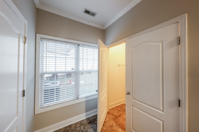 1,540/Mo, 4326 Canterbury St Mount Olive, AL 35117 Bedroom View 5