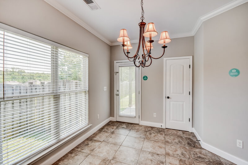 2,575/Mo, 137 Love Ln Sterrett, AL 35147 Dining Room View