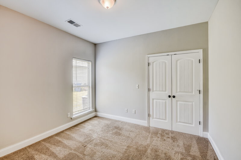 2,575/Mo, 137 Love Ln Sterrett, AL 35147 Bedroom View