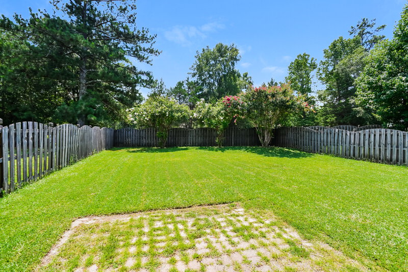 2,575/Mo, 137 Love Ln Sterrett, AL 35147 Backyard View