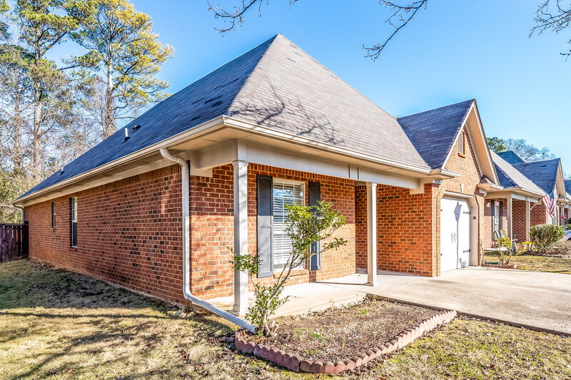 1,565/Mo, 4208 Fieldstone Way Birmingham, AL 35215 Front View