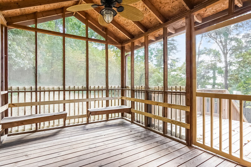 1,465/Mo, 1805 Forest Dr Birmingham, AL 35235 Sun Room View